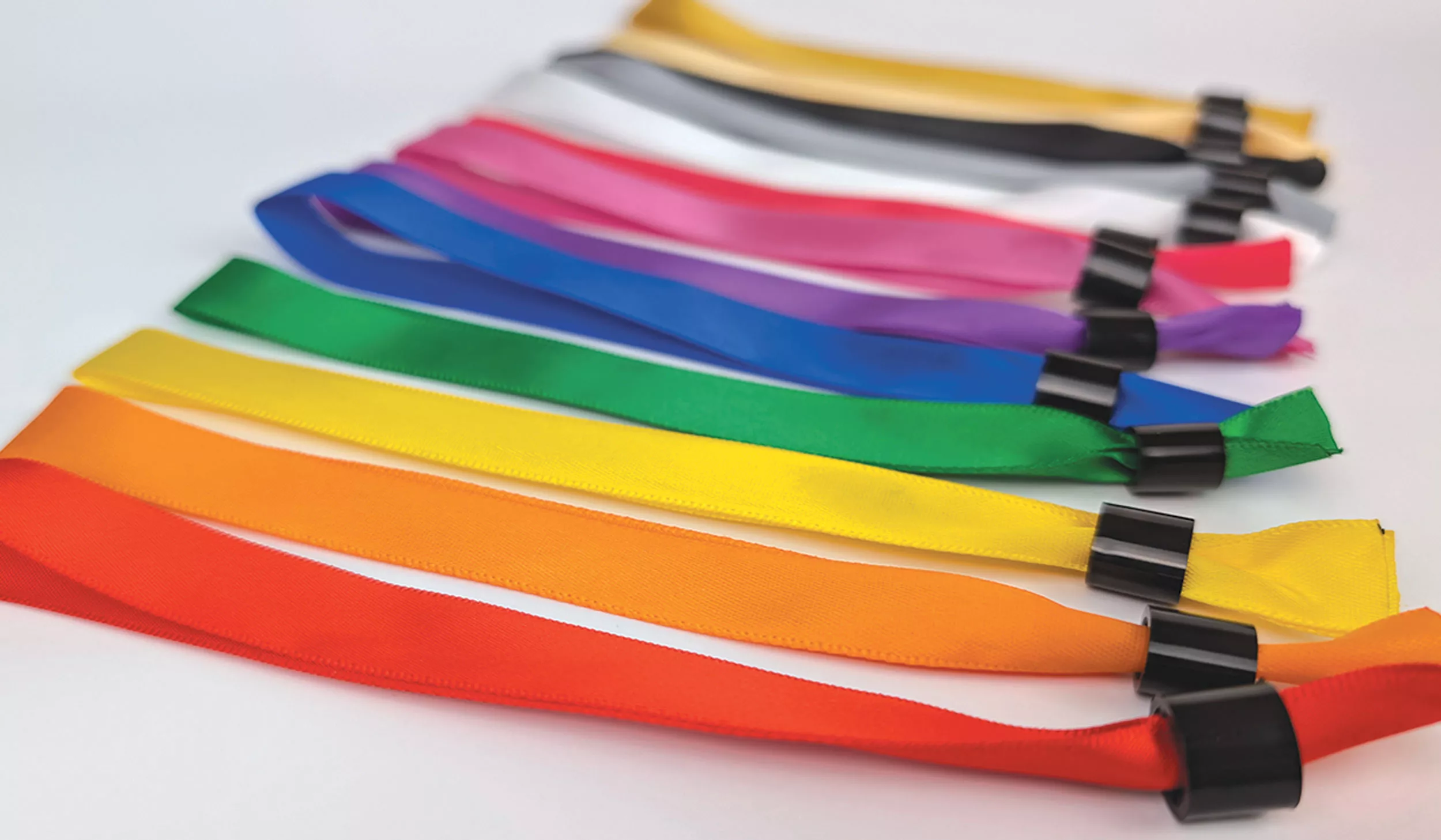 Plain fabric (no print)