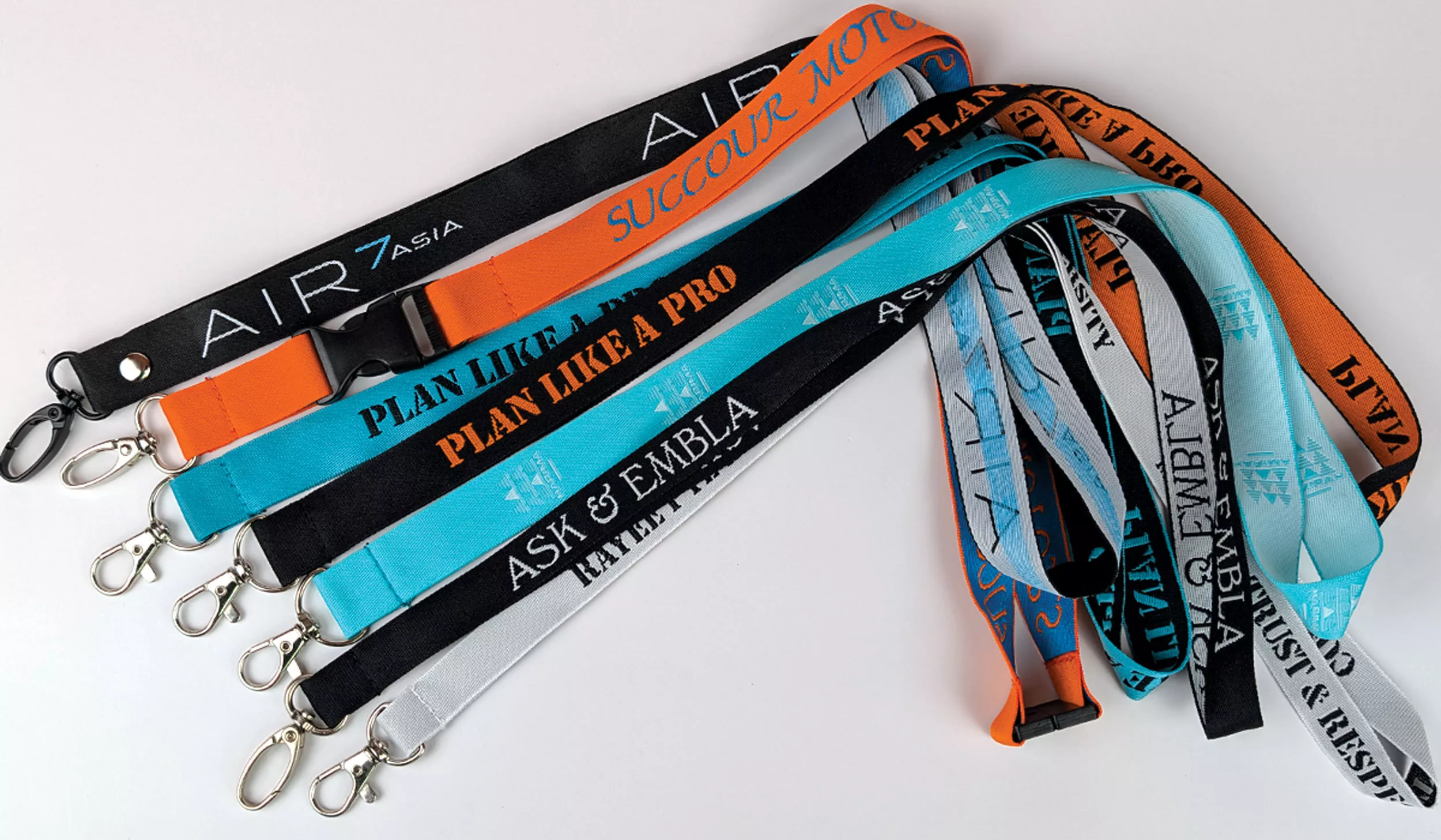 Woven lanyard
